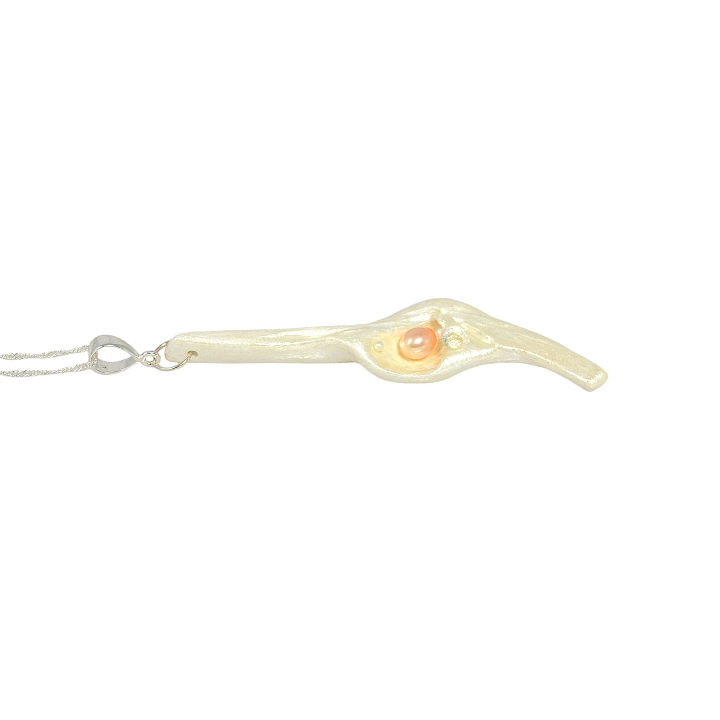 Nefertiti natural seashell and a real 8 mm pink freshwater Pearl, a baby pearl and a 5mm faceted Herkimer diamond compliments the pendant.