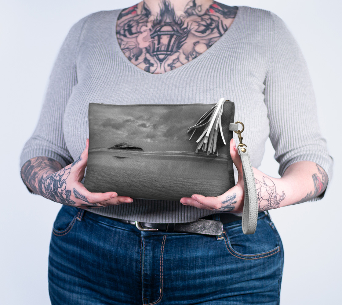 Long Beach Tofino Vegan Leather Makeup Bag
