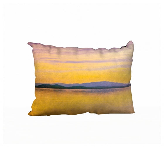 Magic Morning Parksville Beach 20" x 14" Throw Pillow Cover