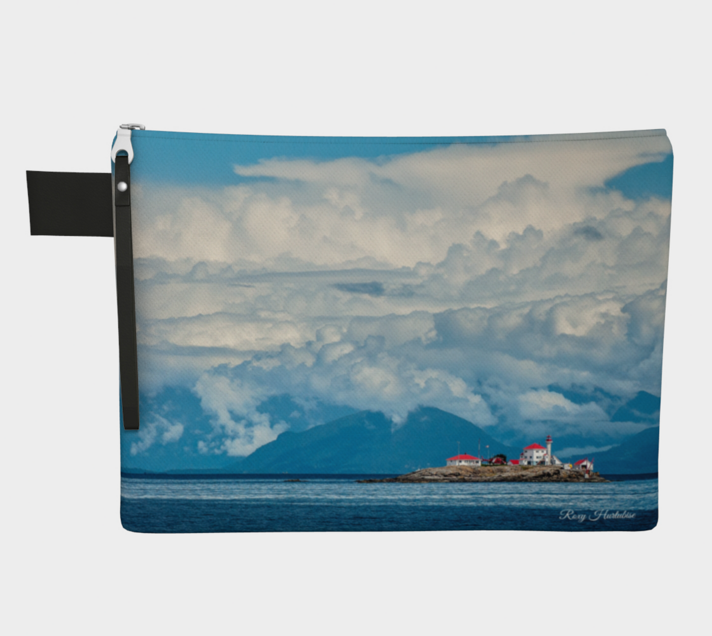 Chrome Island Adventure Tote Zipper Carry All