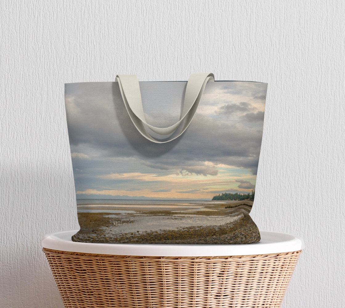Van Isle Goddess Miracle Beach Oversized Market Tote.