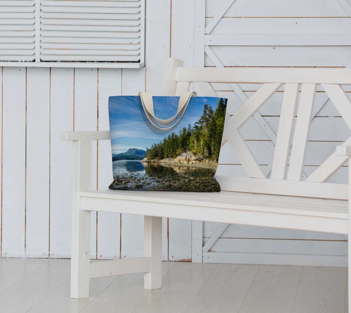 Van Isle Goddess Little Bear Cove oversized Market Tote.