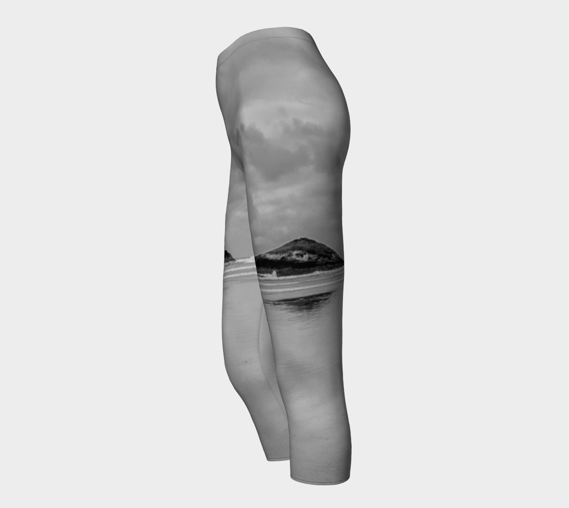 Long Beach Tofino Capris Side