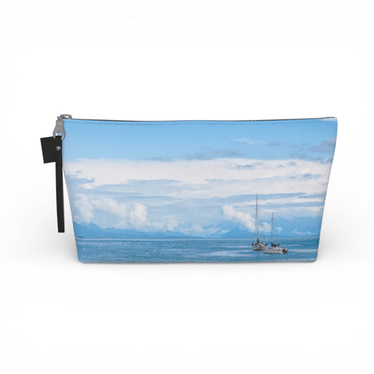 Azure Afternoon Gabriola Makeup Travel Bag: Serene Island-Inspired Cosmetic Case
