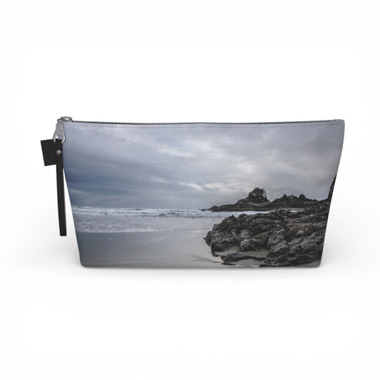 Cox Bay Afternoon Tofino Makeup Travel Bag: Scenic Coastal Landscape Cosmetic Case