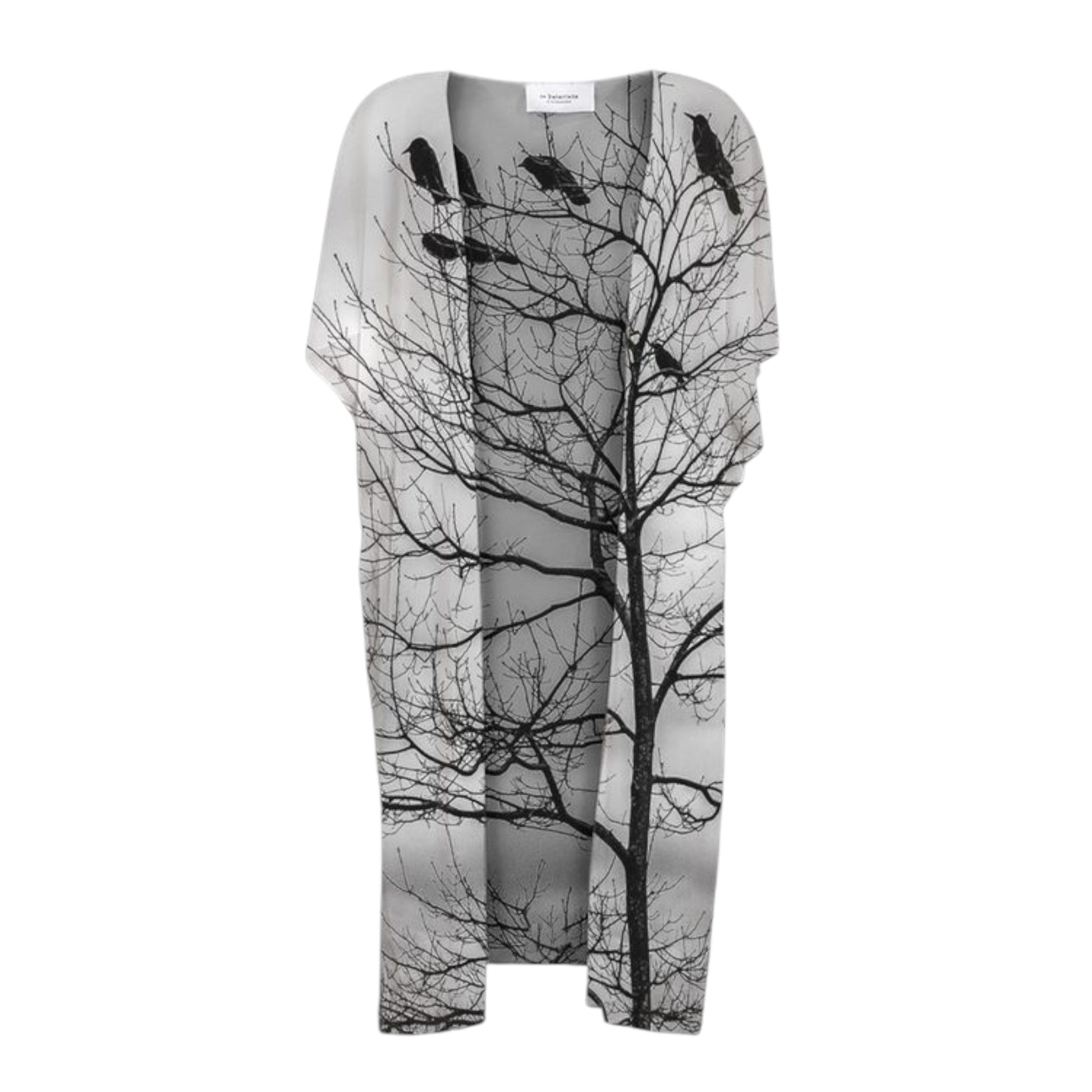 All over print short sleeve kimono wrap.  Print is of Crows sitting in a tree.
