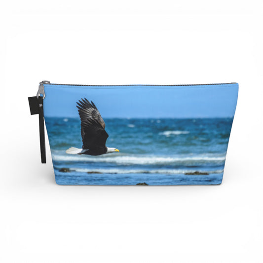Fly Like An Eagle Makeup Travel Bag: Majestic Wildlife-Inspired Cosmetic Case