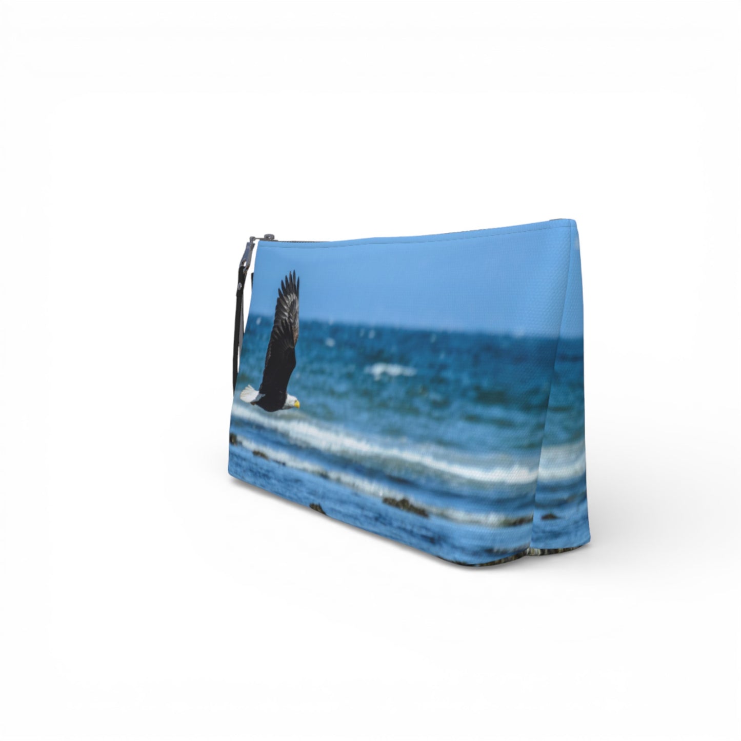 Fly Like An Eagle Makeup Travel Bag: Majestic Wildlife-Inspired Cosmetic Case