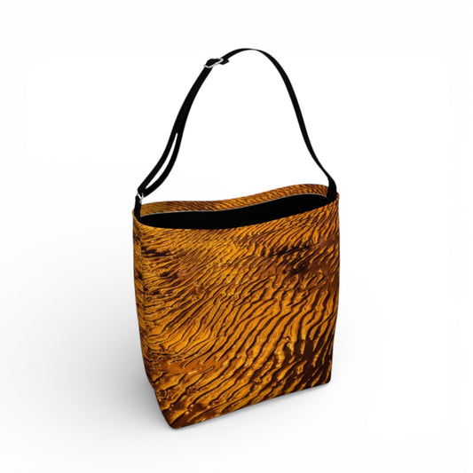 Tote bag with tiger stripe sand pattern on a white background