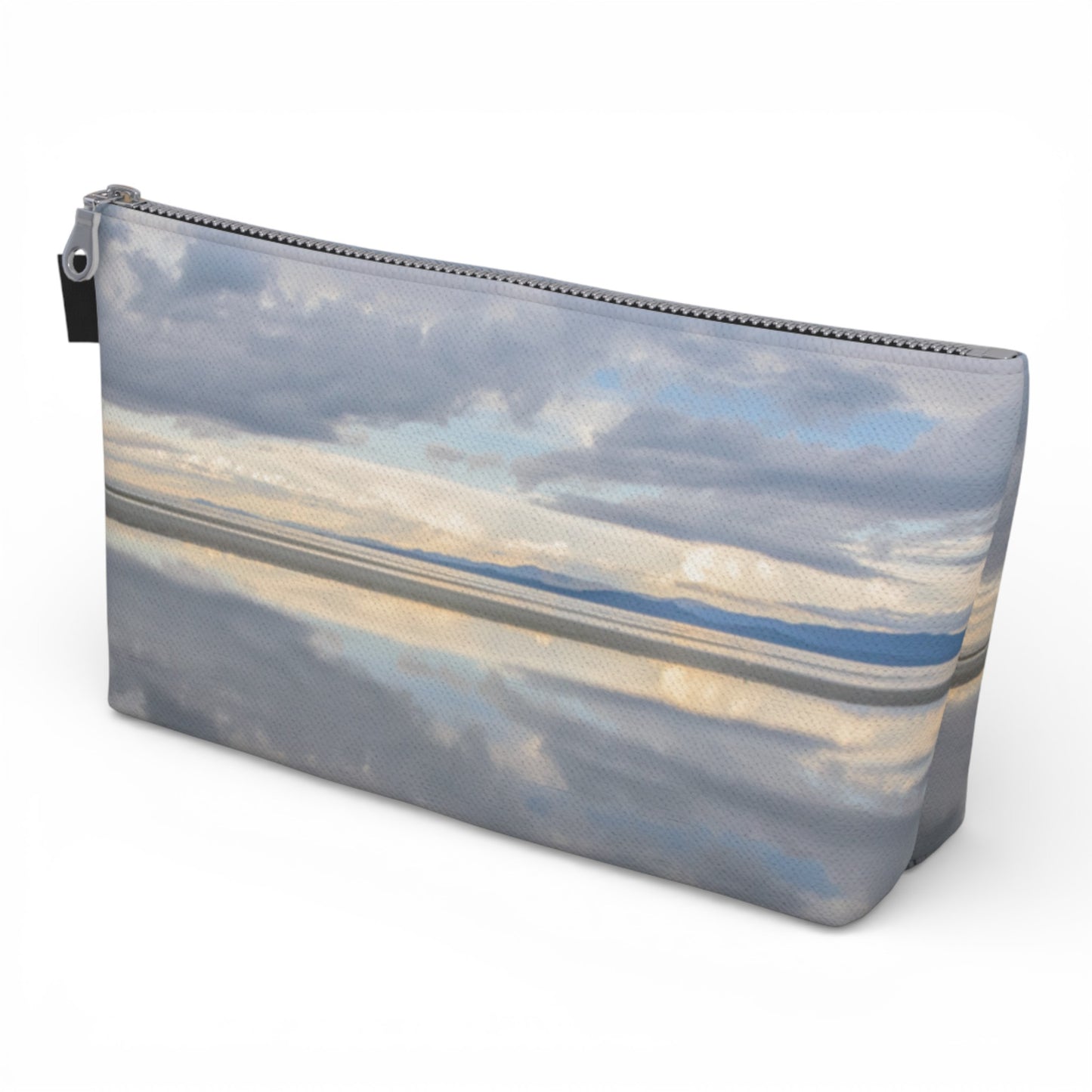 Light Language Parksville Beach Makeup Travel Bag: Enchanting Morning Coastal Landscape Cosmetic Case
