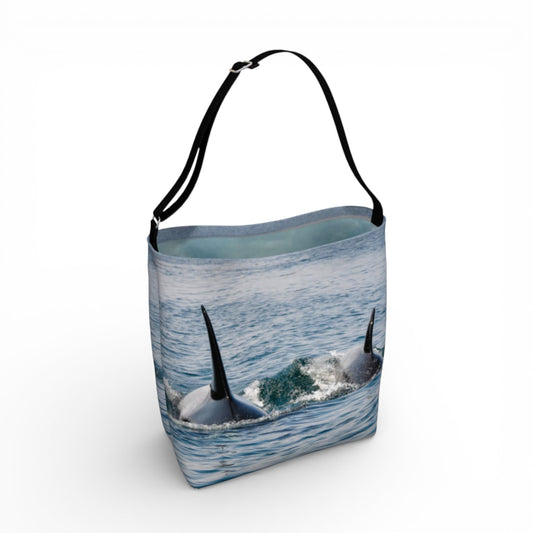 Tote bag with whale design on a white background