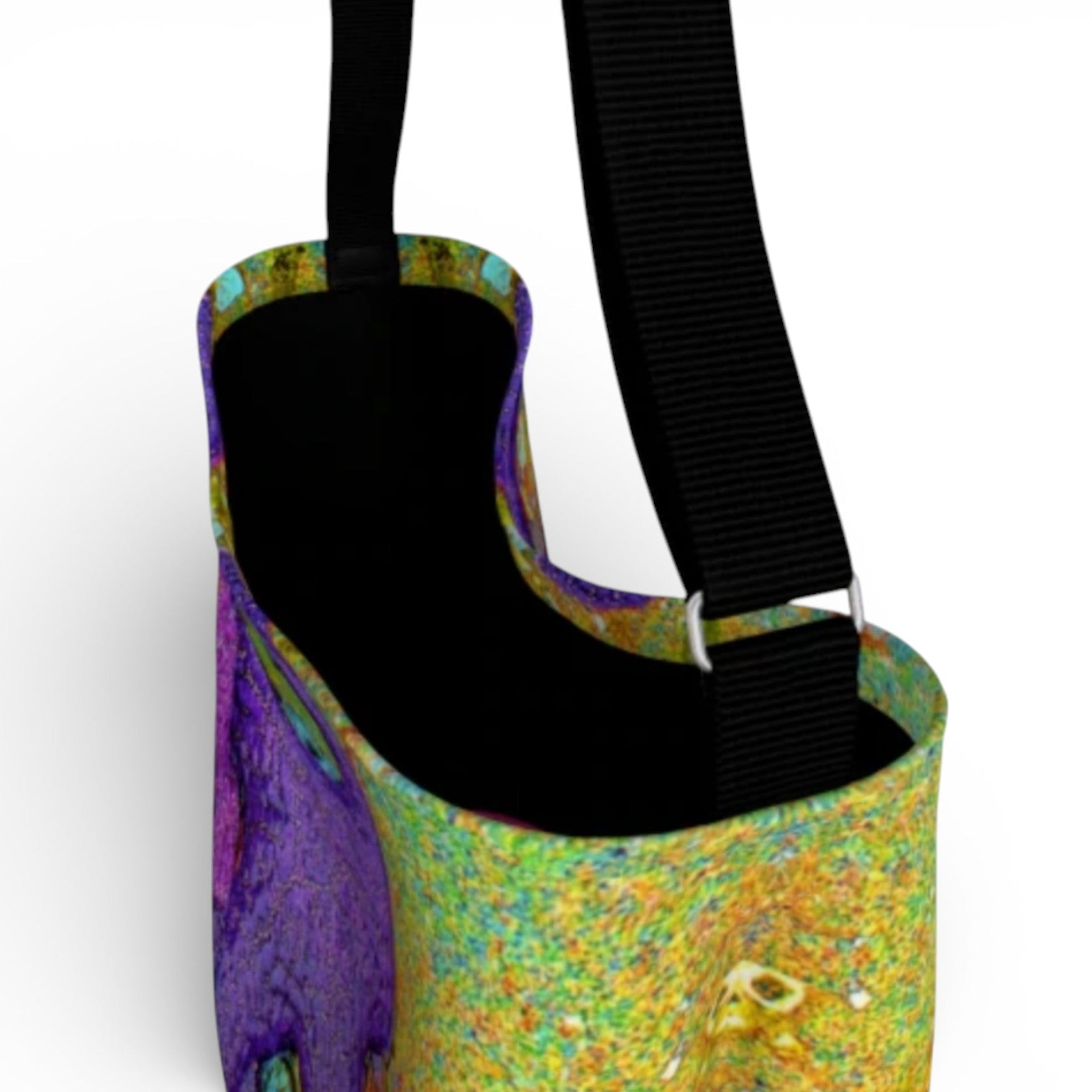 Close up of interior of tote bag.