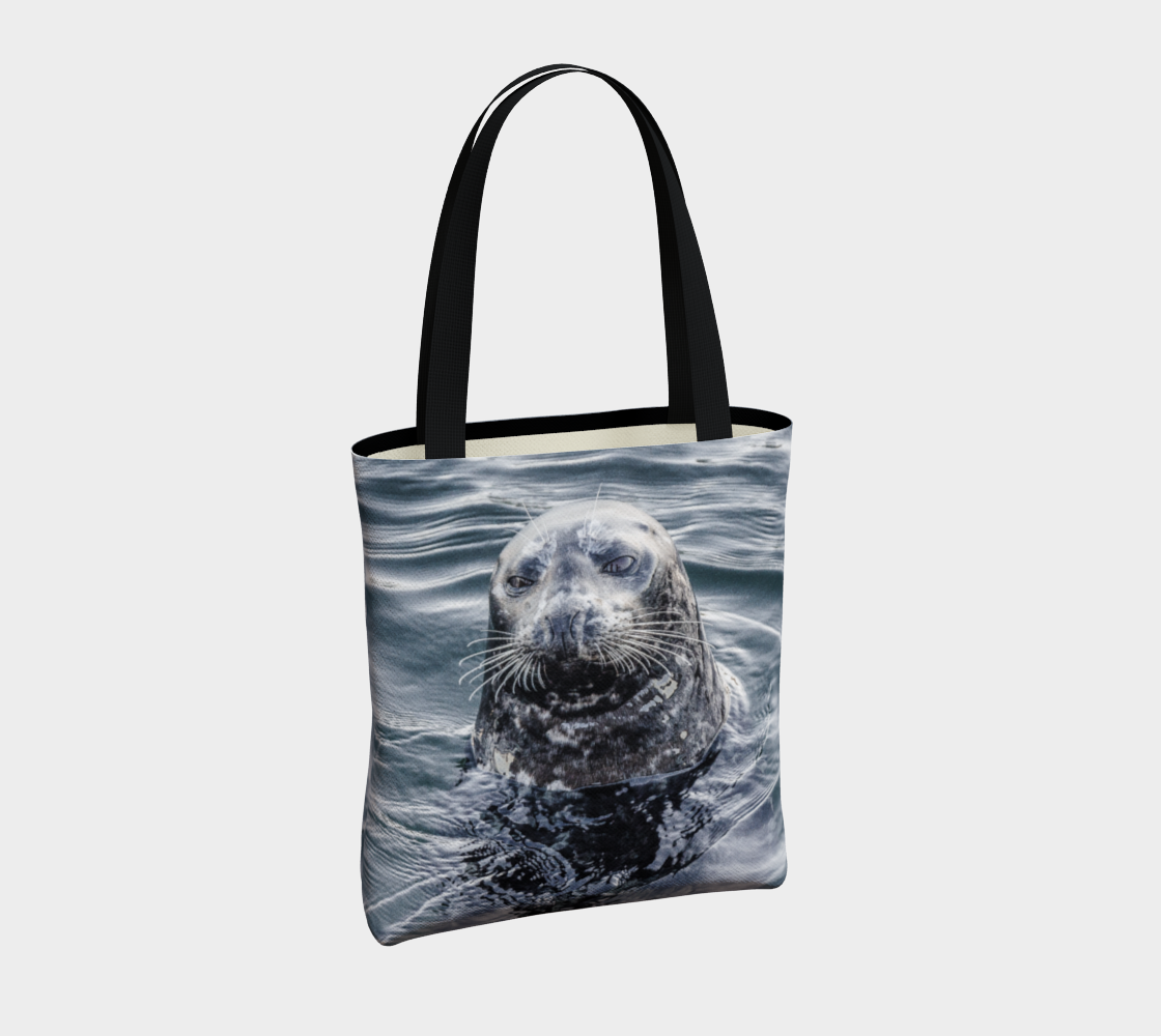 I Love Lucy Seal Nanaimo Basic or Urban Tote Bag