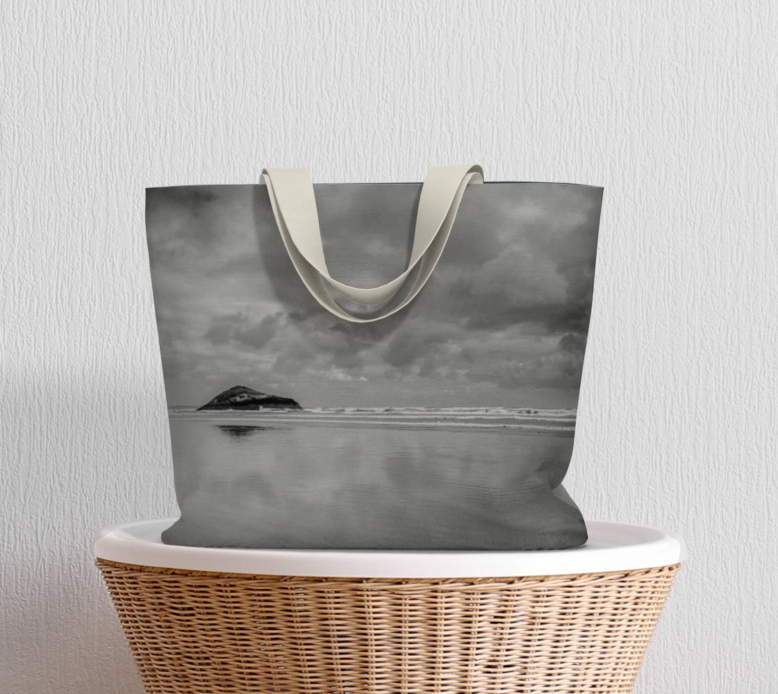 Van Isle Goddess Long Beach Tofino oversized Market Tote.