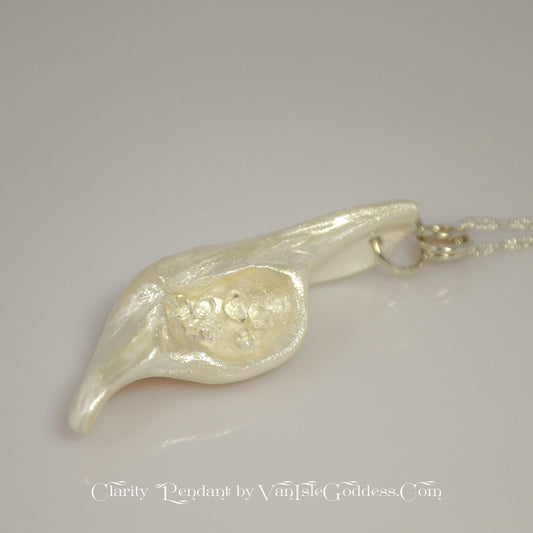 Clarity Seven Herkimer Diamonds Island Goddess Seashell Pendant