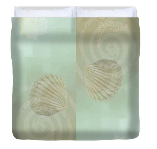 Island Goddess Duvet Cover