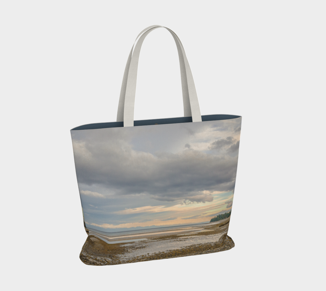Van Isle Goddess Miracle Beach Oversized Market Tote.